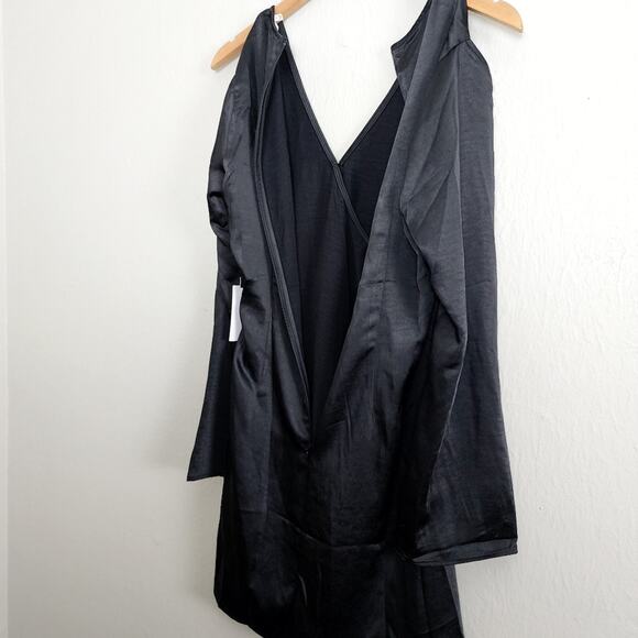 ASTR The Label Black Satin Cut Out Shoulder Mini Dress Bell Sleeve Size Medium - Picture 15 of 16